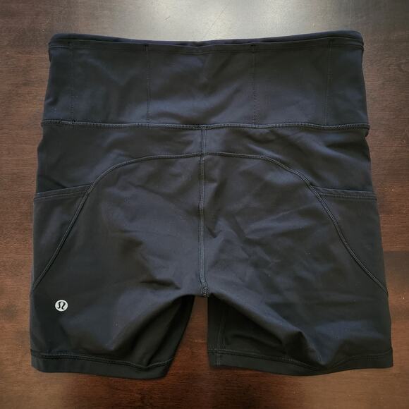 Lululemon Fast and Free Short Black Size 8 - Picture 4 of 4